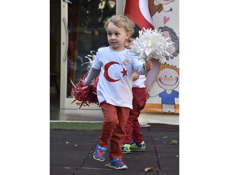 Antalya Güneşi Kreş ve Anaokulu'nda 23 Nisan Şenliği!